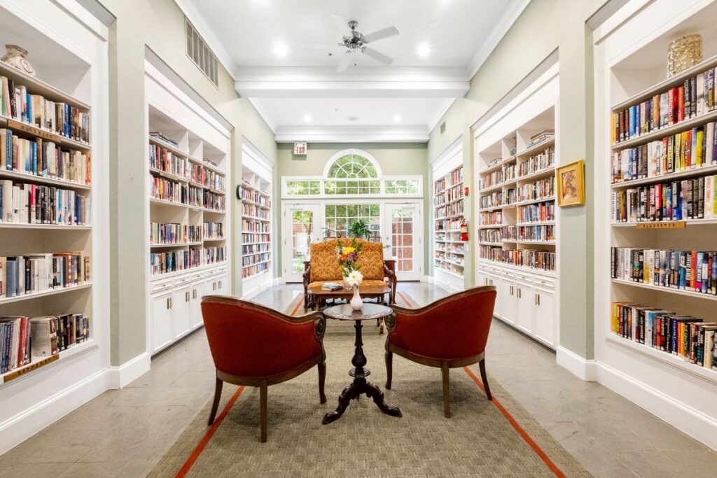 The Oaks at Plano library